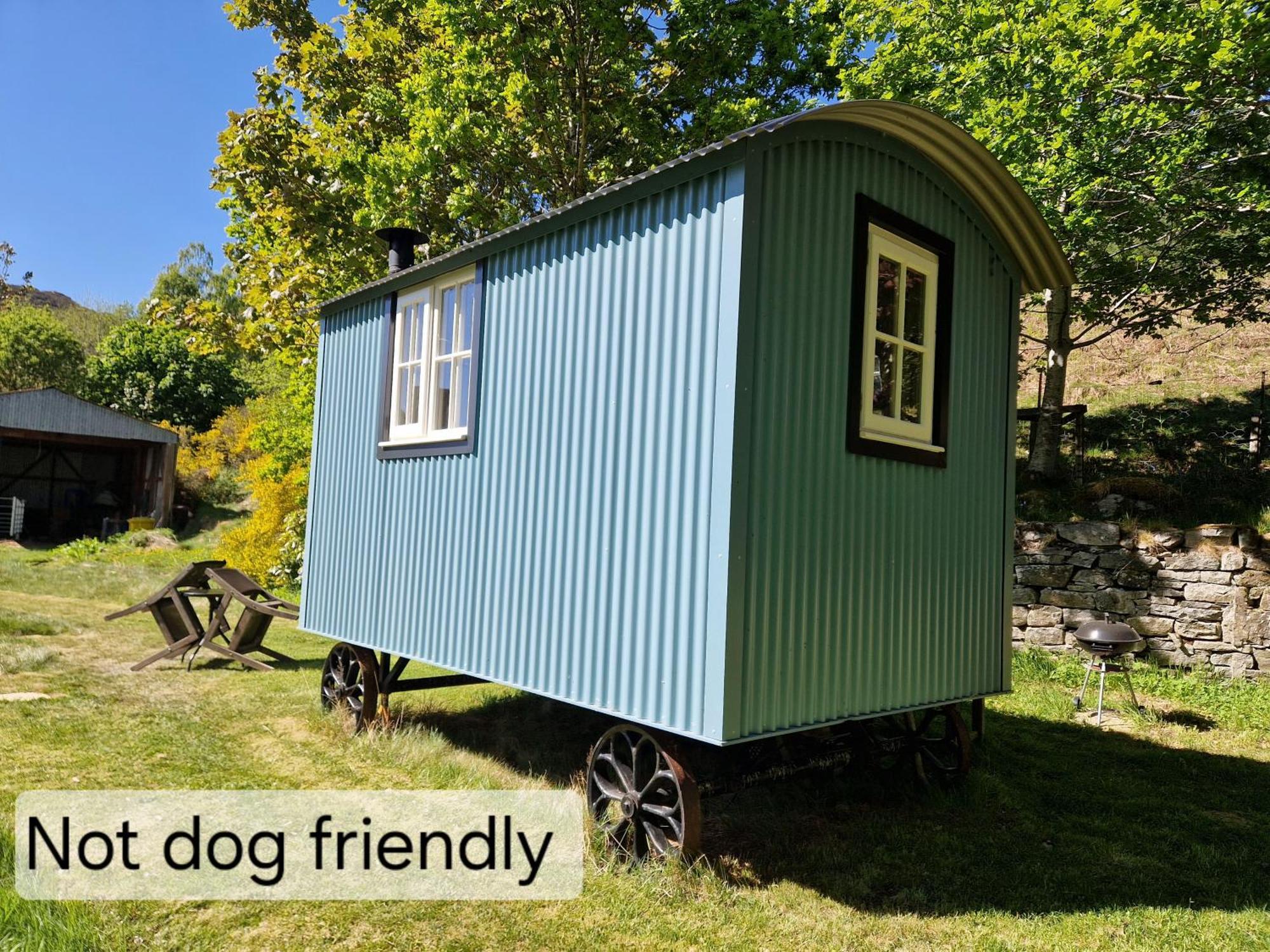Craskie Glamping Pods 因弗内斯 外观 照片